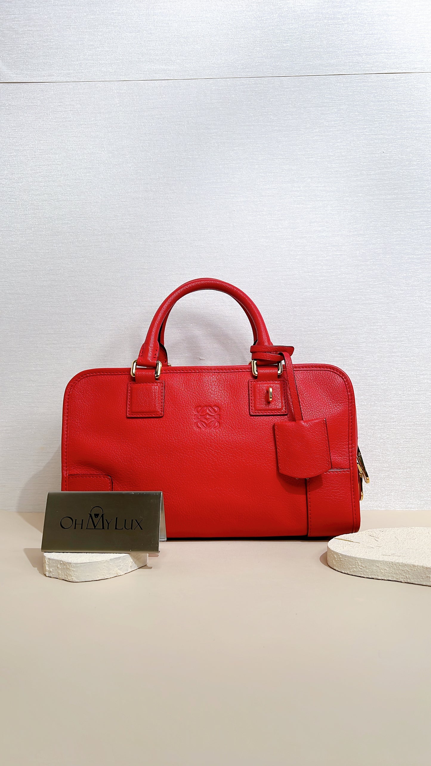 Loewe Amazona 28 in Red