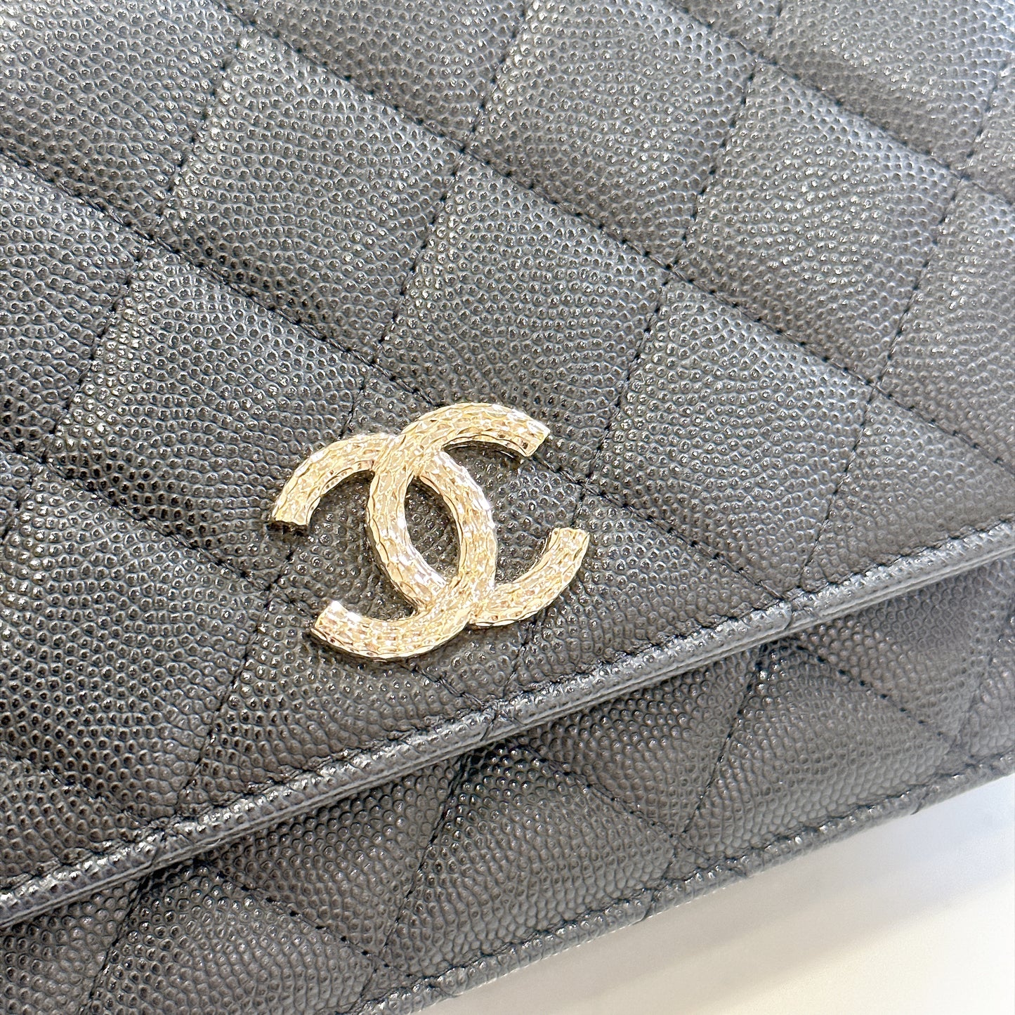 Chanel 24K Wallet On Chain in Black
