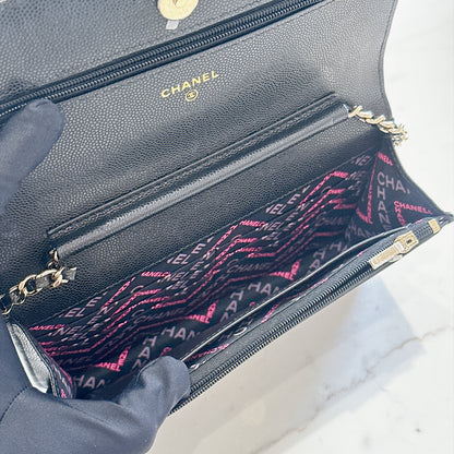 Chanel 24K Wallet On Chain in Black
