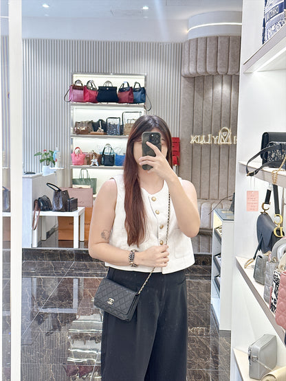 Chanel 24K Wallet On Chain in Black