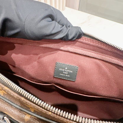 LV Monogram Maccasar Porte Documents