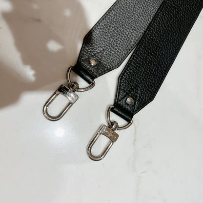 LV Monogram Maccasar Porte Documents