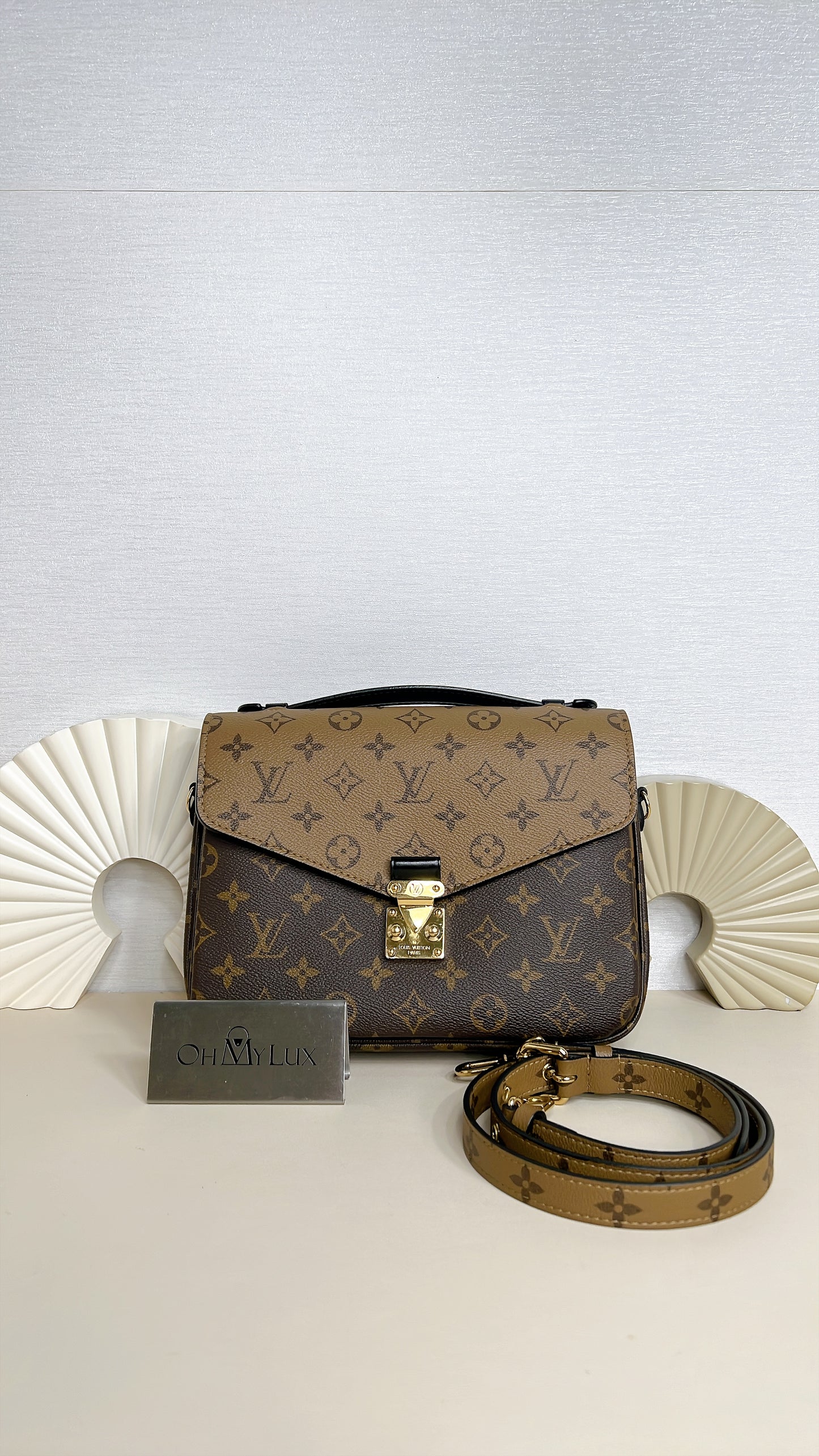 LV Monogram Reverse Pochette Metis