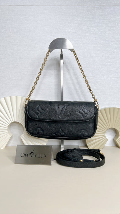 LV Ivy WOC in Black