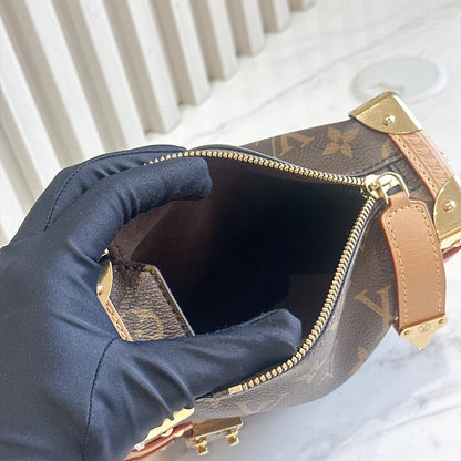 LV Monogram Side Trunk PM