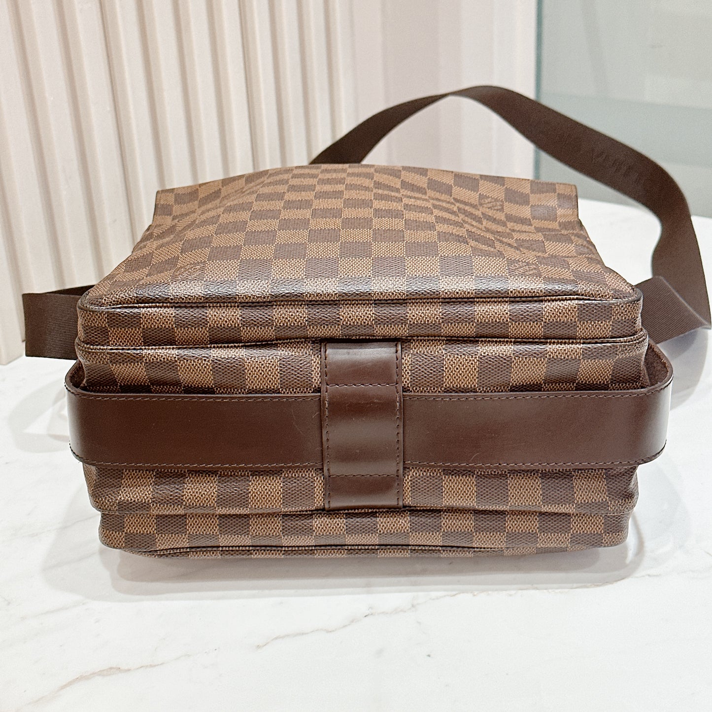 LV Damier Ebene Naviglio