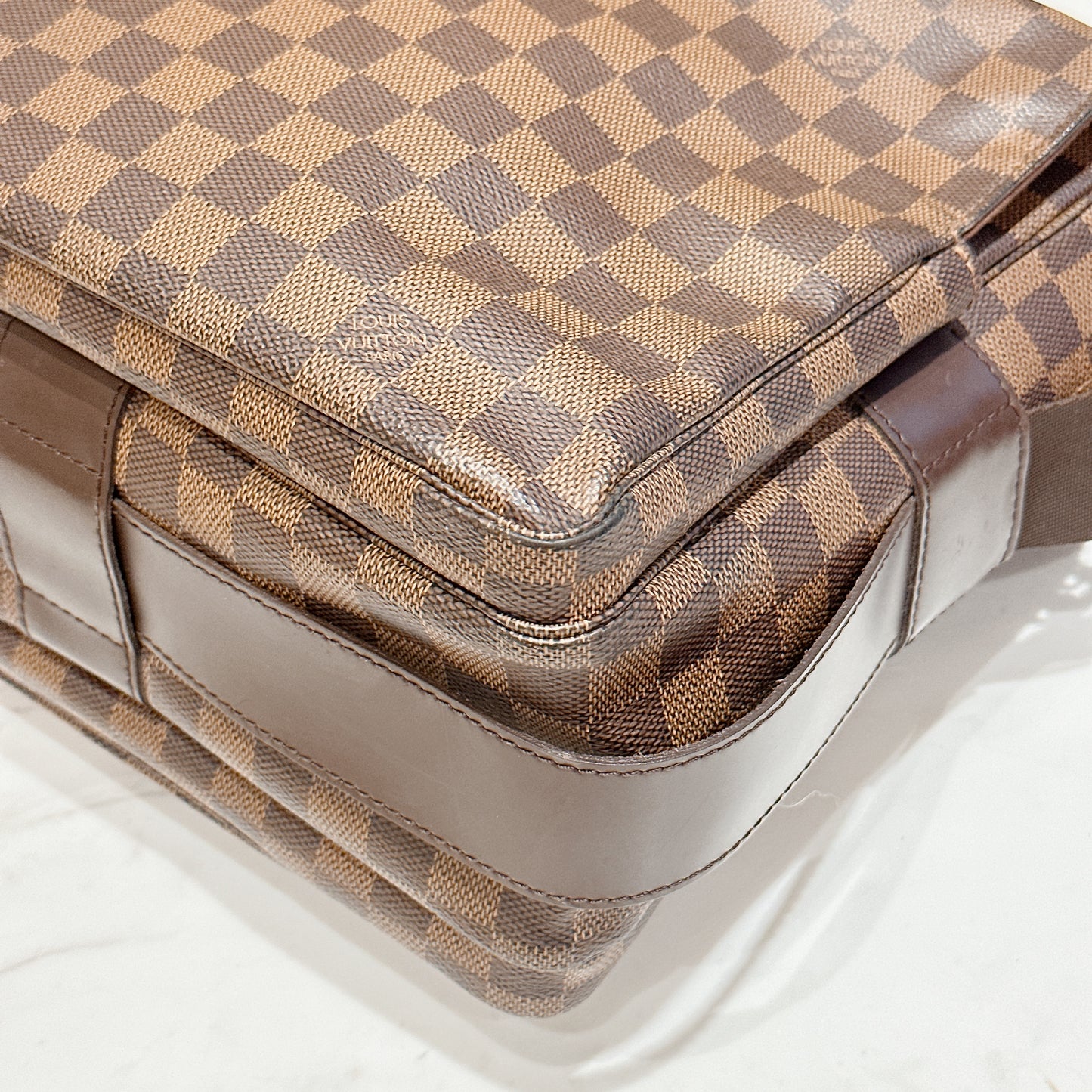 LV Damier Ebene Naviglio
