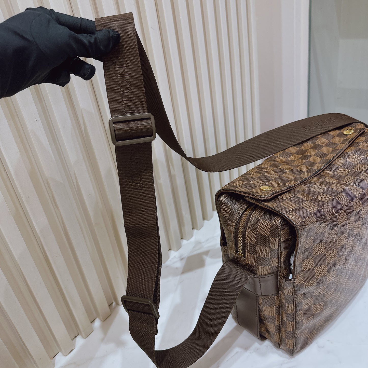 LV Damier Ebene Naviglio