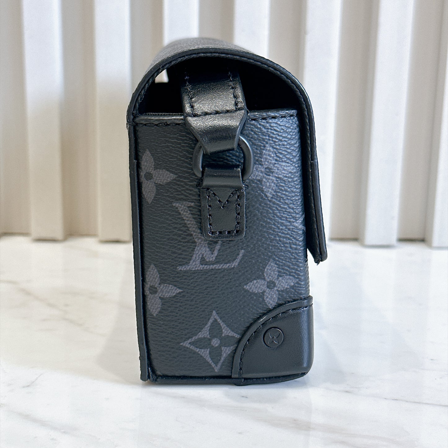 LV Steamer Wearable Wallet in Monogram Eclipse