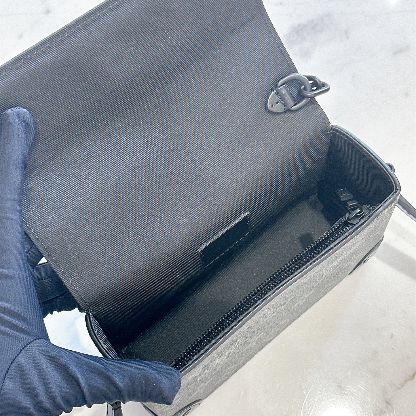 LV Steamer Wearable Wallet in Monogram Eclipse
