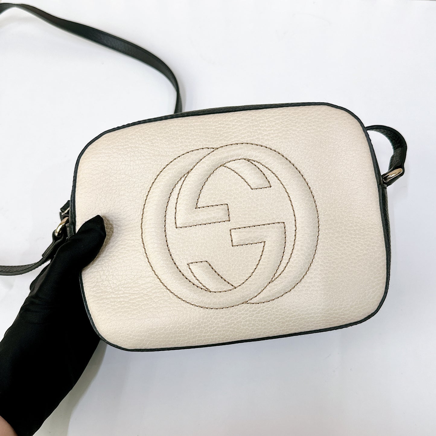 Gucci Soho Camera Bag in White / Black