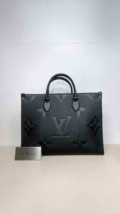 LV On The Go MM in Black
