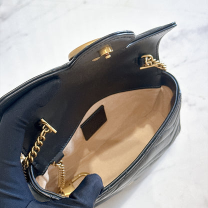 Gucci Marmont Supermini in Black