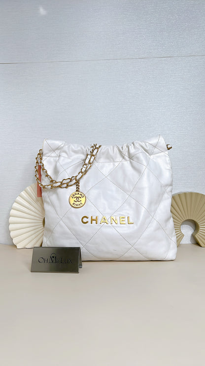 Chanel 22 Small White GHW