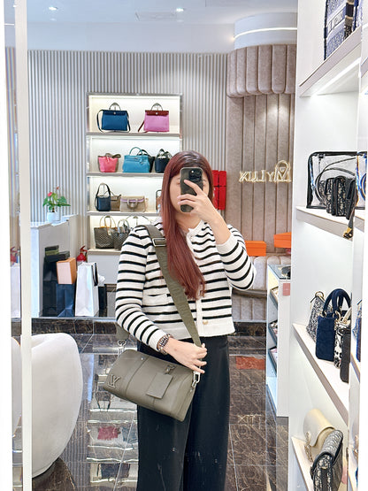 LV City Keepall in Khaki