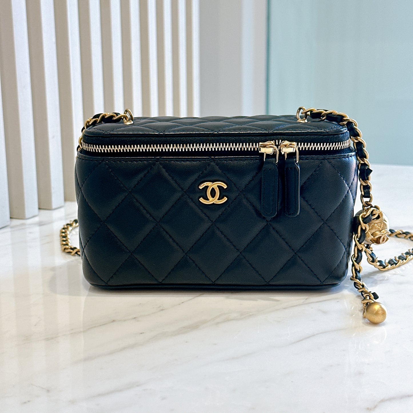 Chanel Vanity With Pearl Crush in Black Lambskin