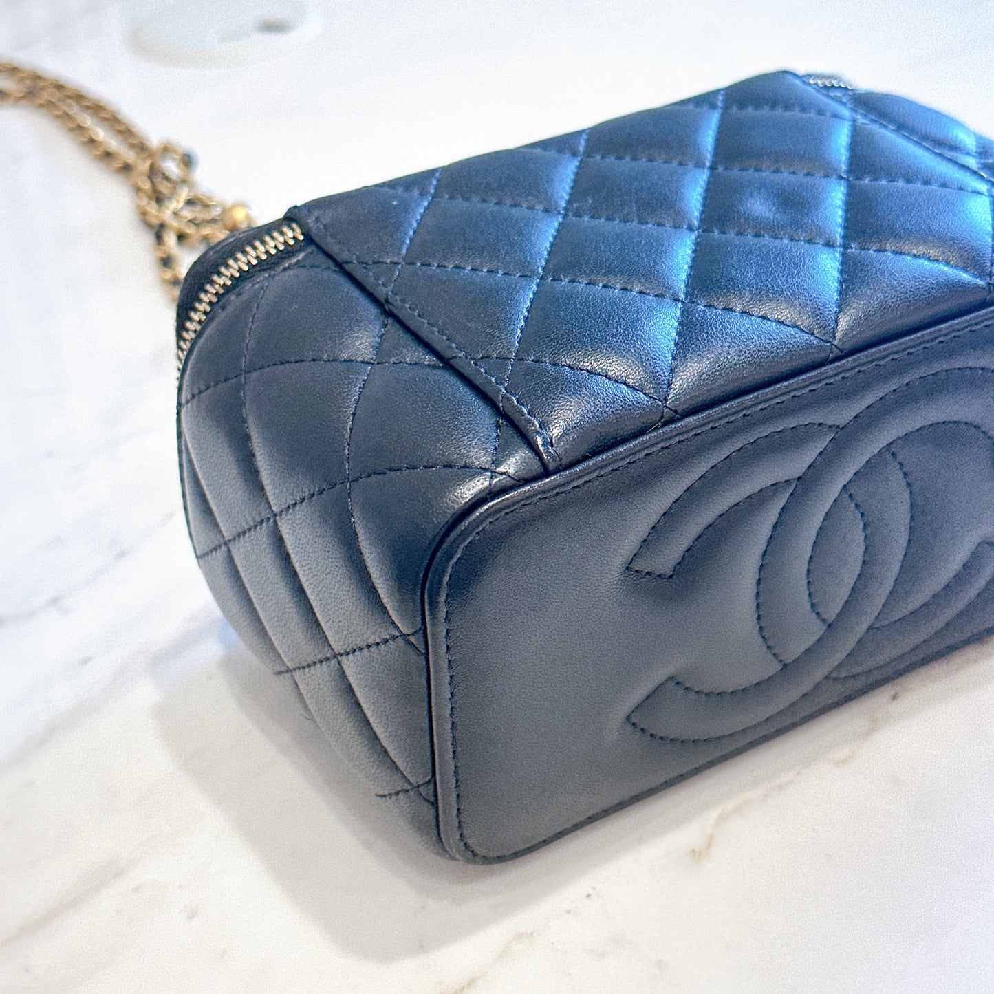 Chanel Vanity With Pearl Crush in Black Lambskin