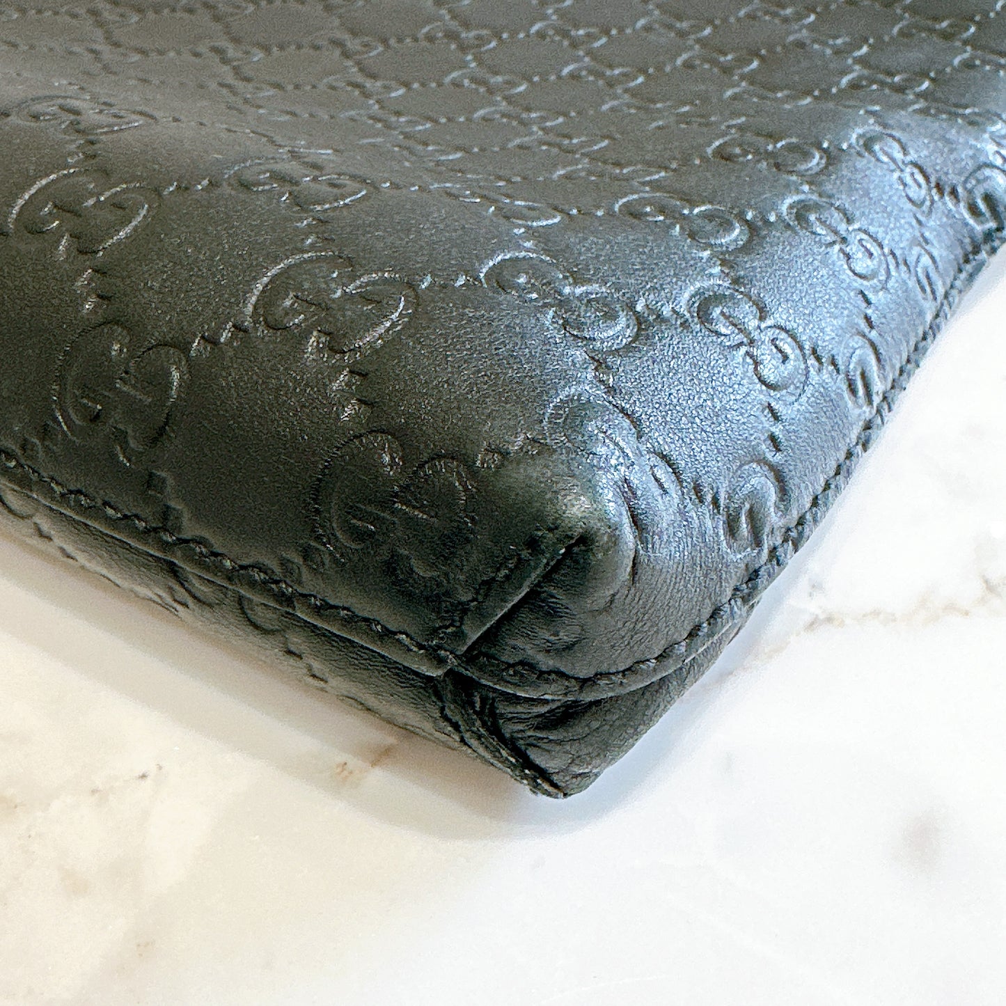 Gucci GG Guccissima Clutch in Black
