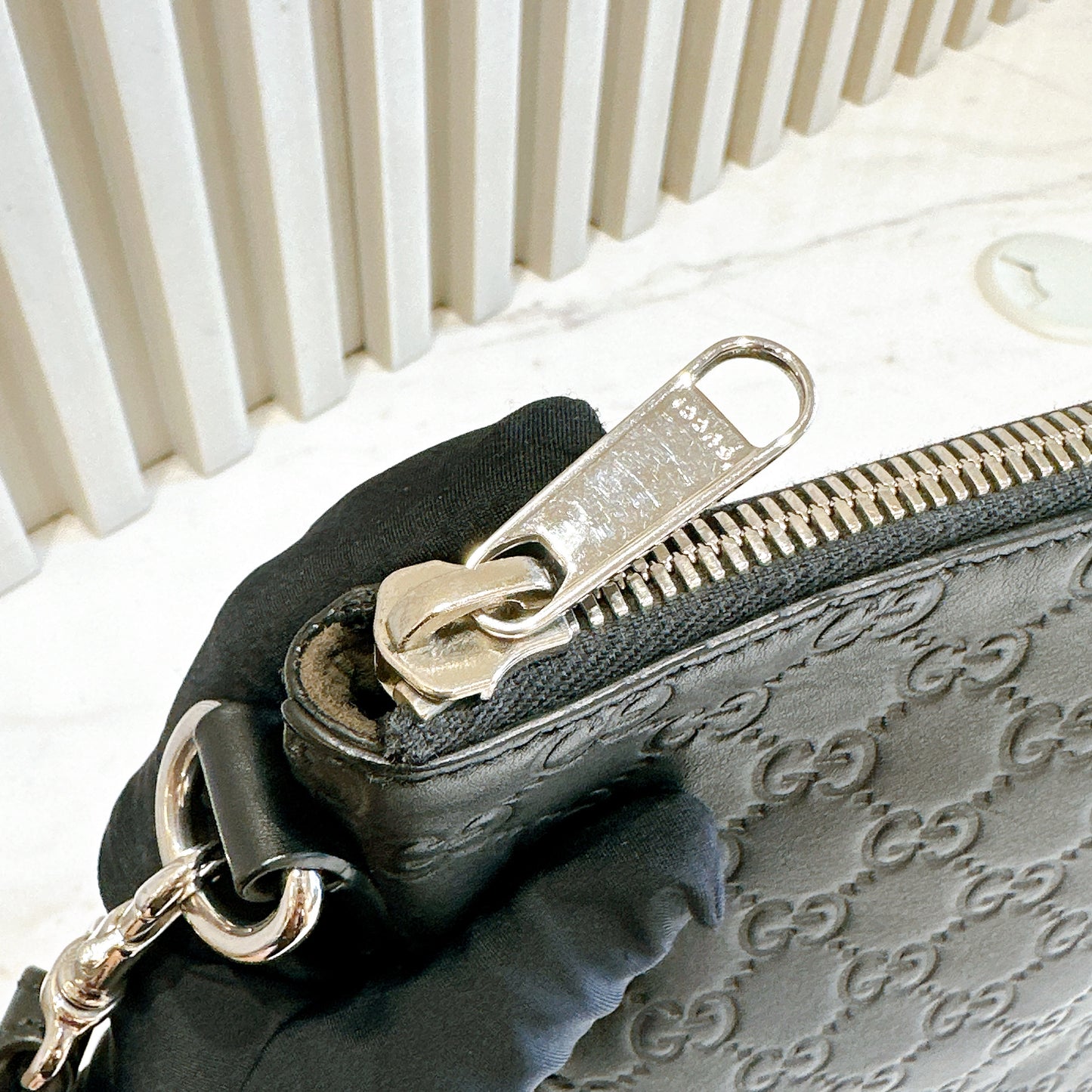 Gucci GG Guccissima Clutch in Black