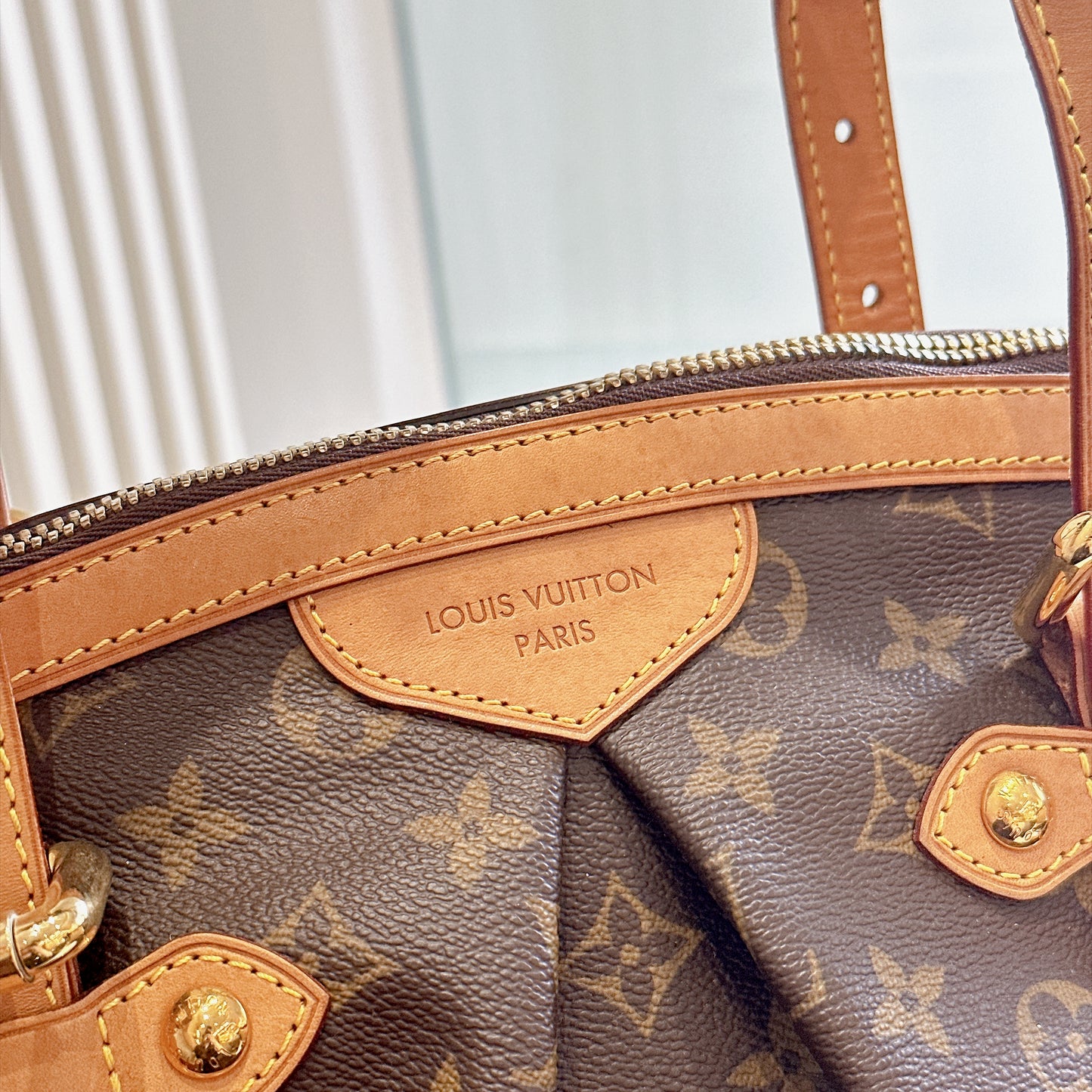 LV Monogram Tivoli GM