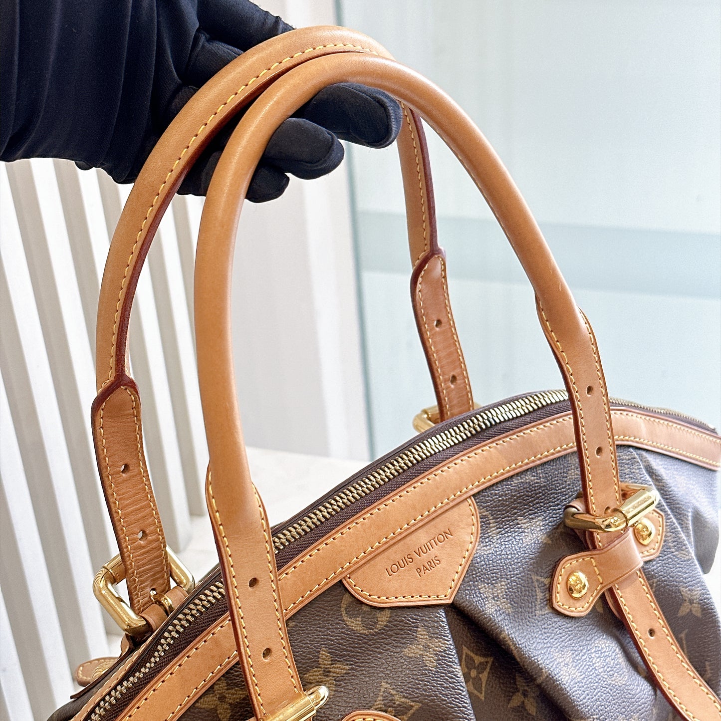 LV Monogram Tivoli GM