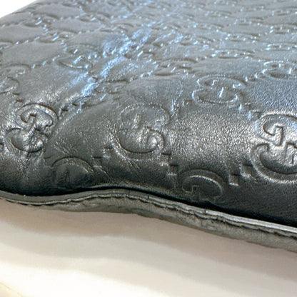 Gucci GG Guccissima Clutch in Black
