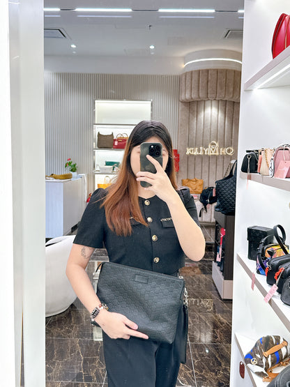Gucci GG Guccissima Clutch in Black