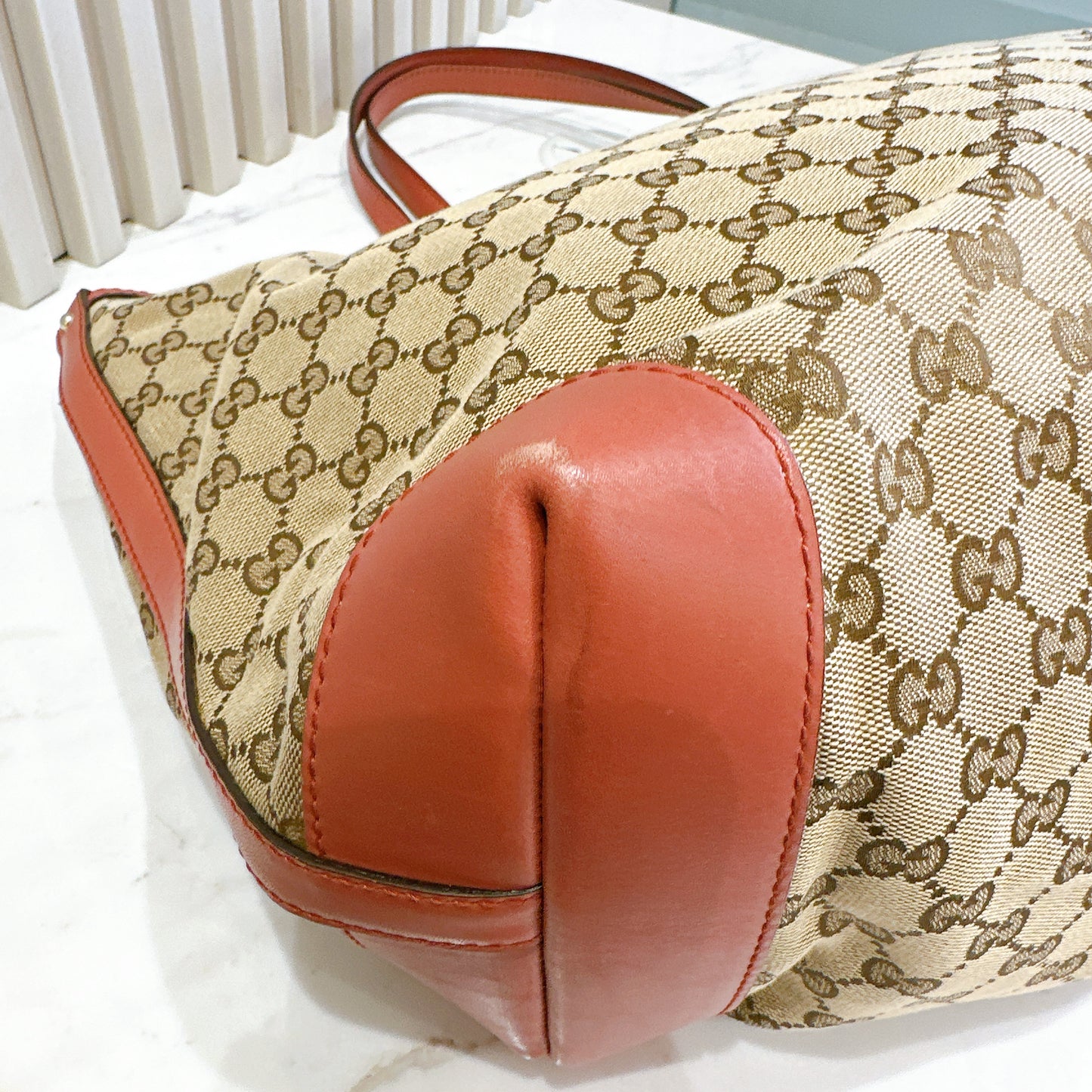 Gucci Canvas Large Tote Bag in Pink Leather