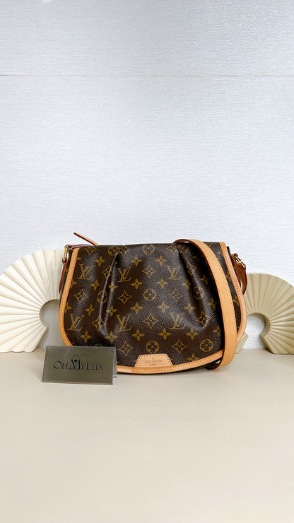 LV Monogram Menilmontant PM