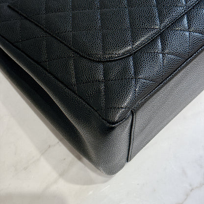 Chanel GST in Black Caviar GHW