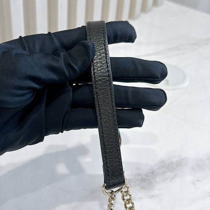 Gucci Interlocking Wallet On Chain in Black