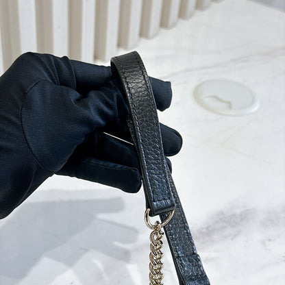 Gucci Interlocking Wallet On Chain in Black