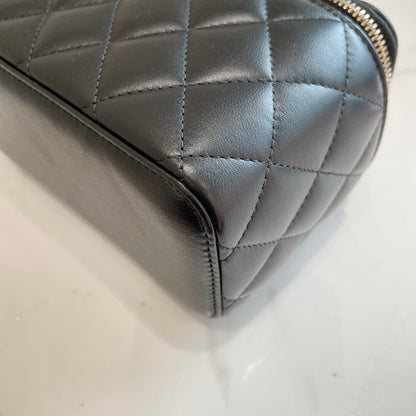 Chanel Vanity Case GHW with Pearl Crush