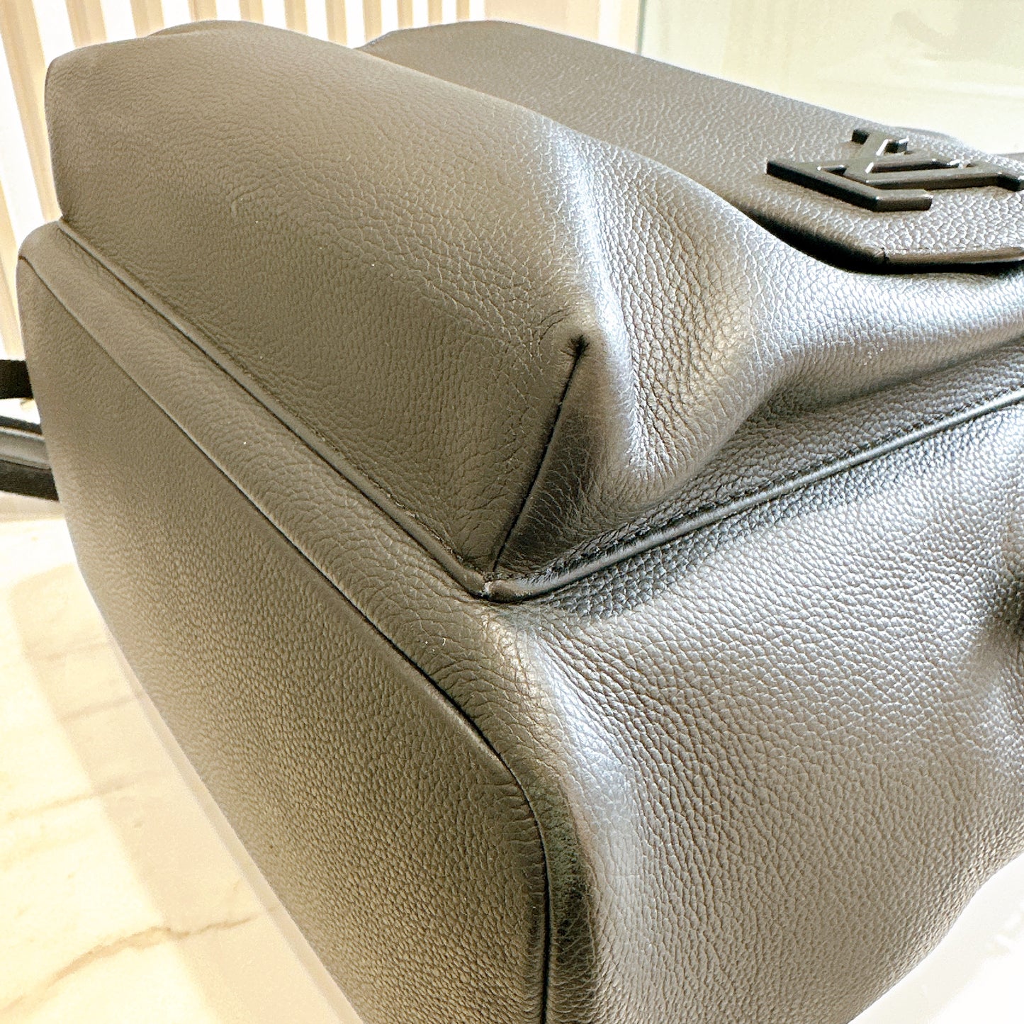 LV Takeoff Backpack in Black