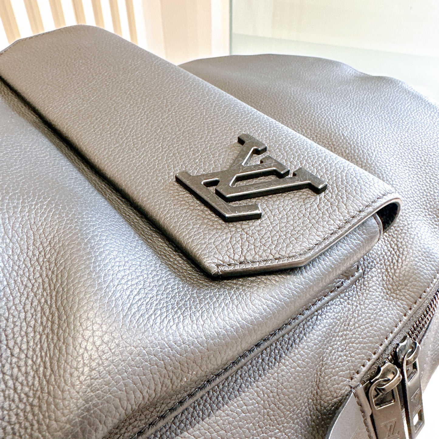LV Takeoff Backpack in Black