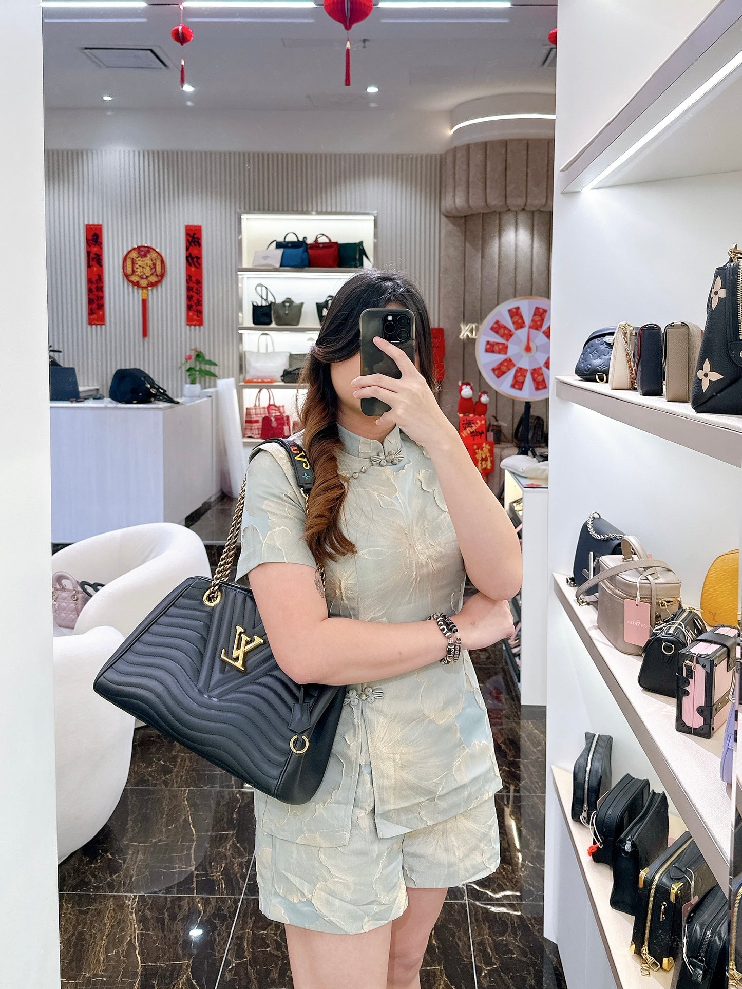 LV New Wave Tote in Black