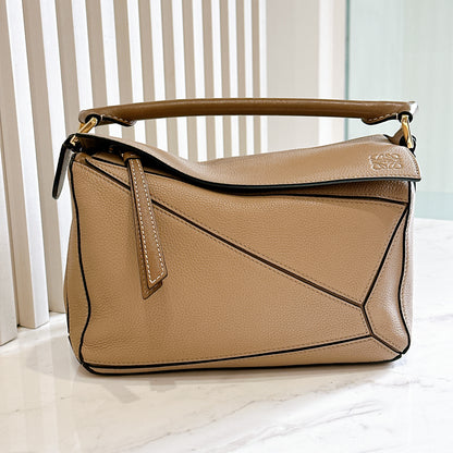 Loewe Puzzle Small in Sand