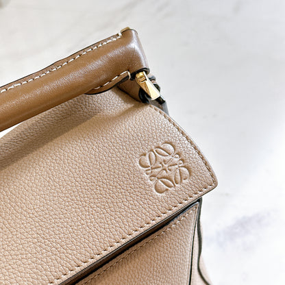 Loewe Puzzle Small in Sand