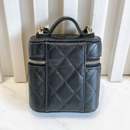 Chanel Top Handle Mini Vanity Case in Black