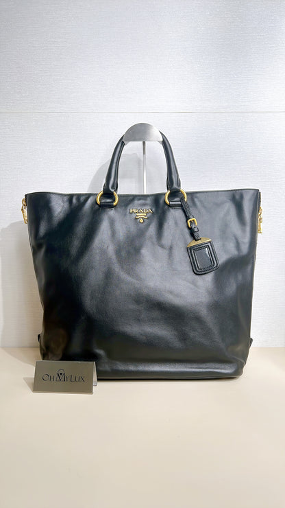 Prada 2 Way Tote Bag in Black Calfskin BN2477