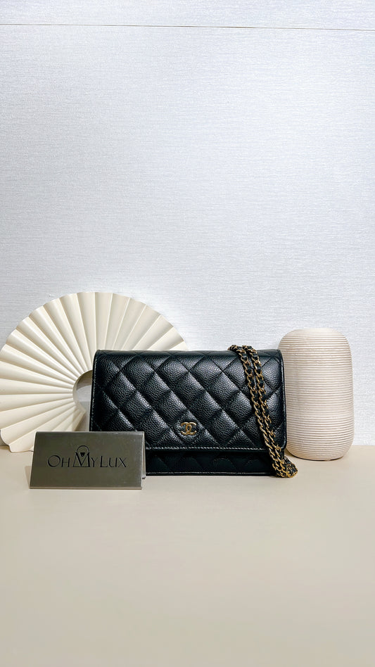 Chanel Classic Caviar WOC in Black GHW