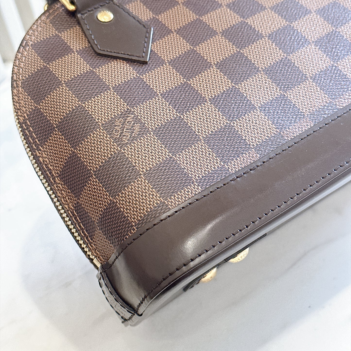 LV Damier Ebene Alma BB