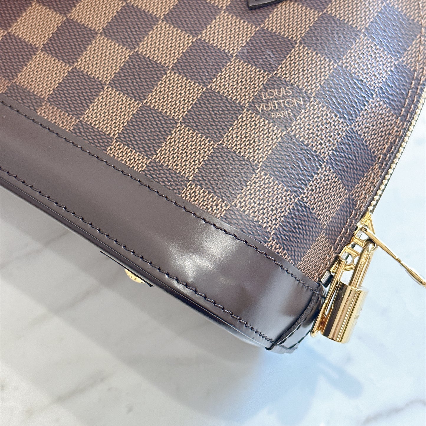 LV Damier Ebene Alma BB