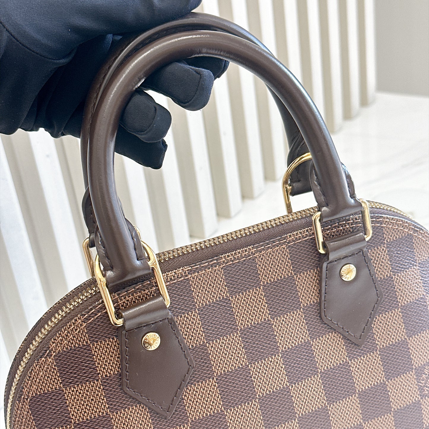 LV Damier Ebene Alma BB