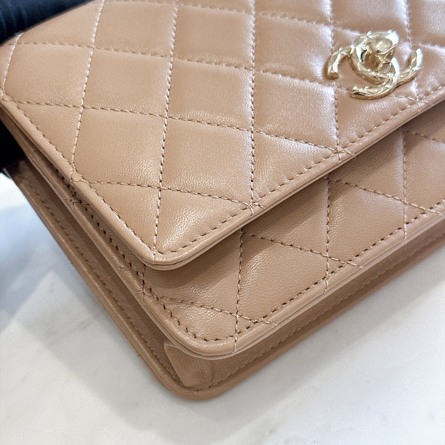 Chanel Trendy CC Wallet On Chain in Beige