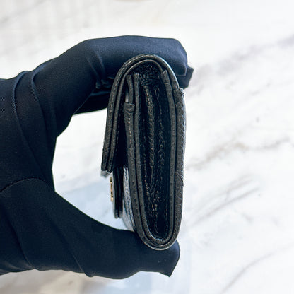 Chanel Clasisc Card Holder in Black GHW
