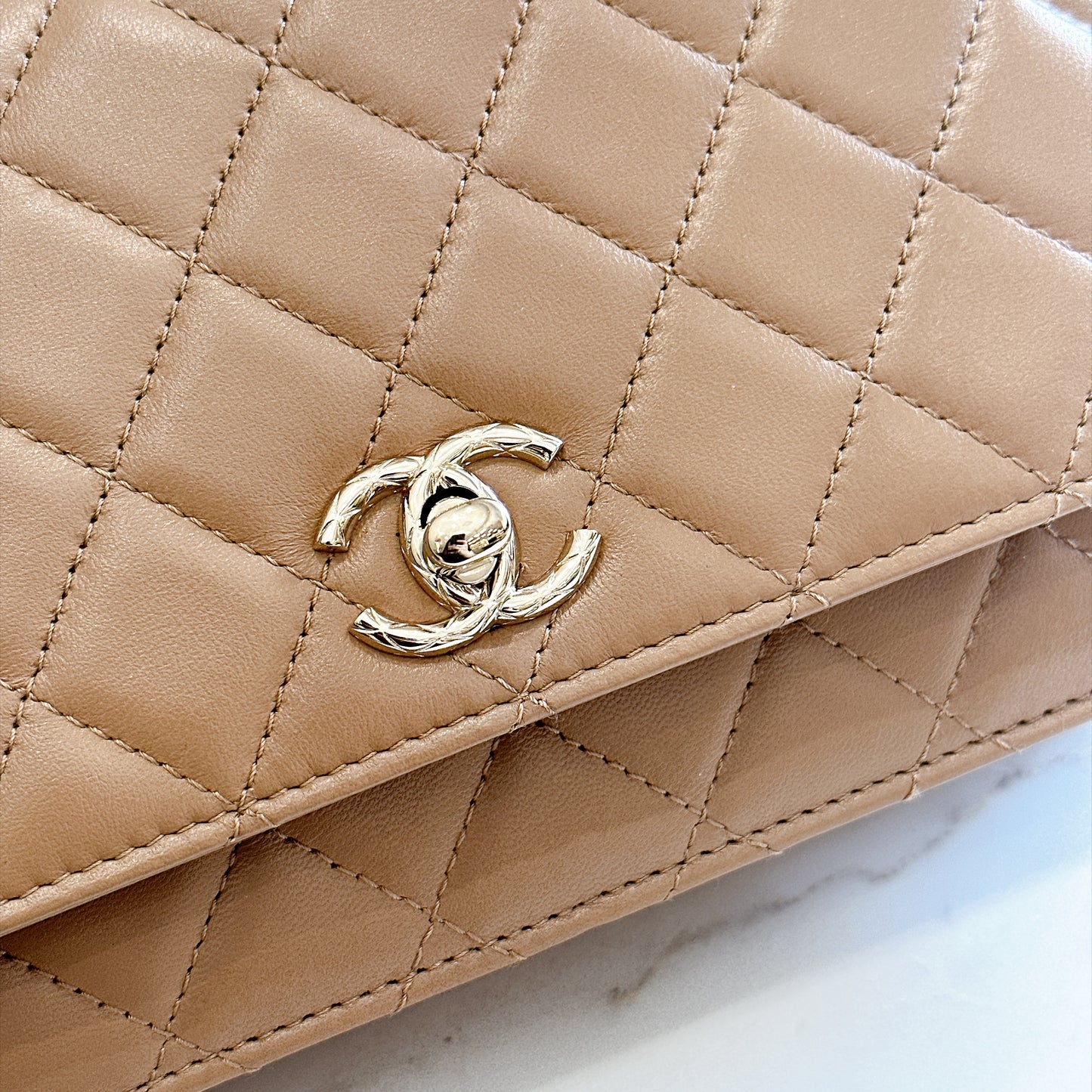 Chanel Trendy CC Wallet On Chain in Beige