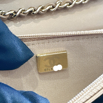 Chanel Trendy CC Wallet On Chain in Beige
