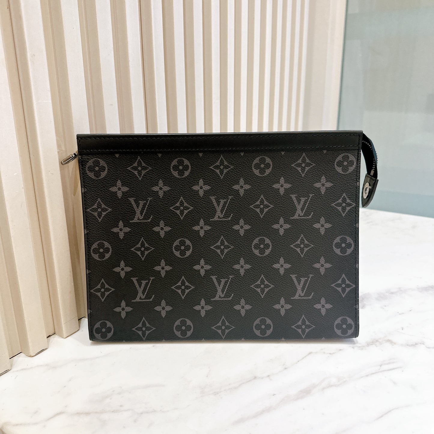 LV Pochette Voyage MM Monogram Eclipse