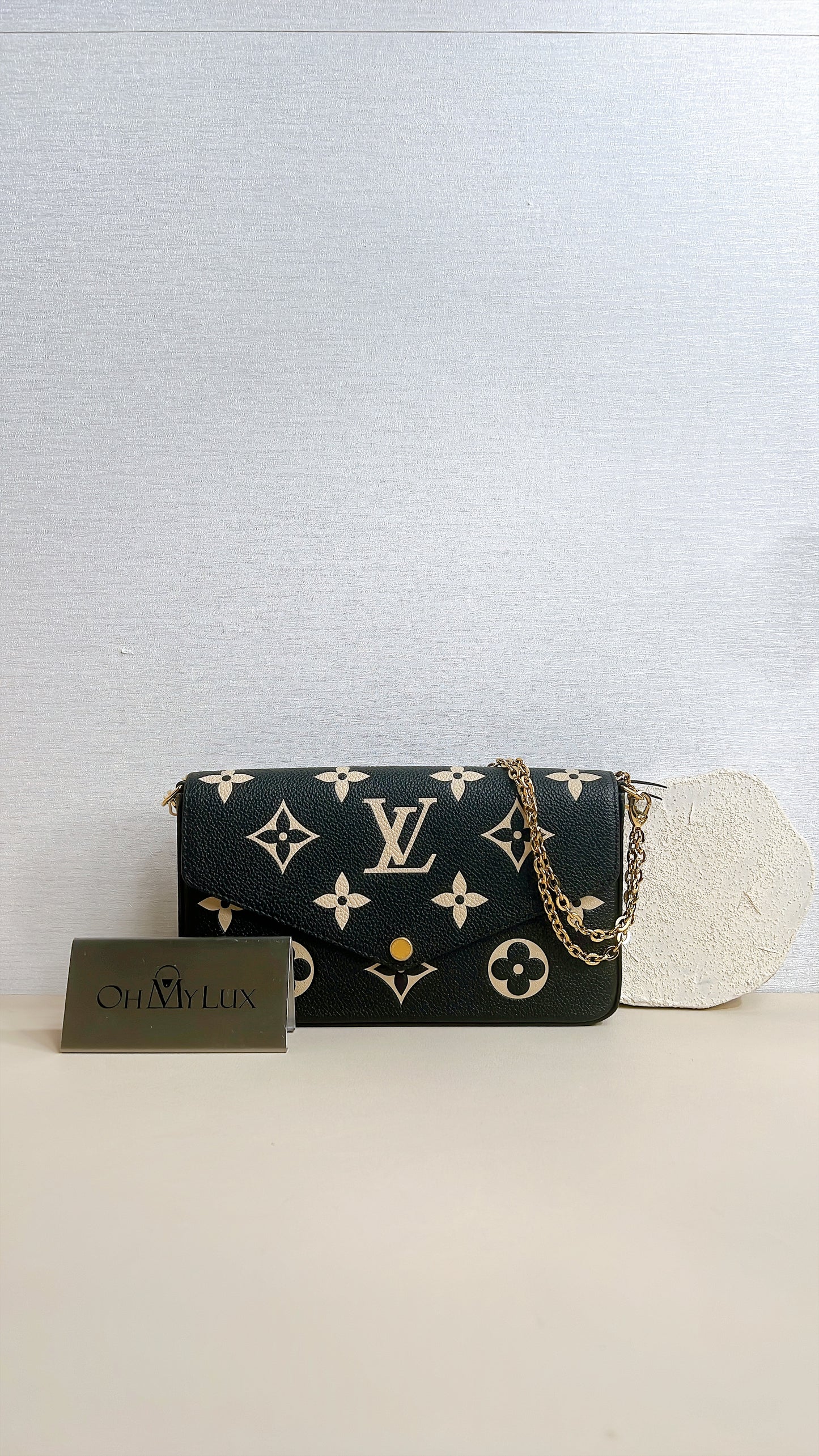 LV Bicolour Felicie Pochette in Black/Creme